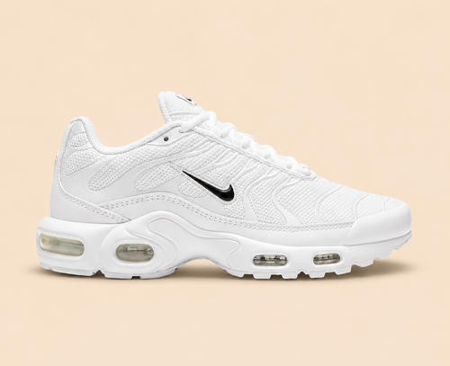 Nike TN Beyaz Siyah
