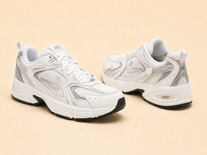 Nike 530 Beyaz Gümüş
