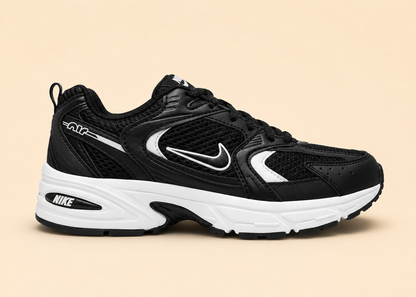 Nike 530 Siyah Beyaz