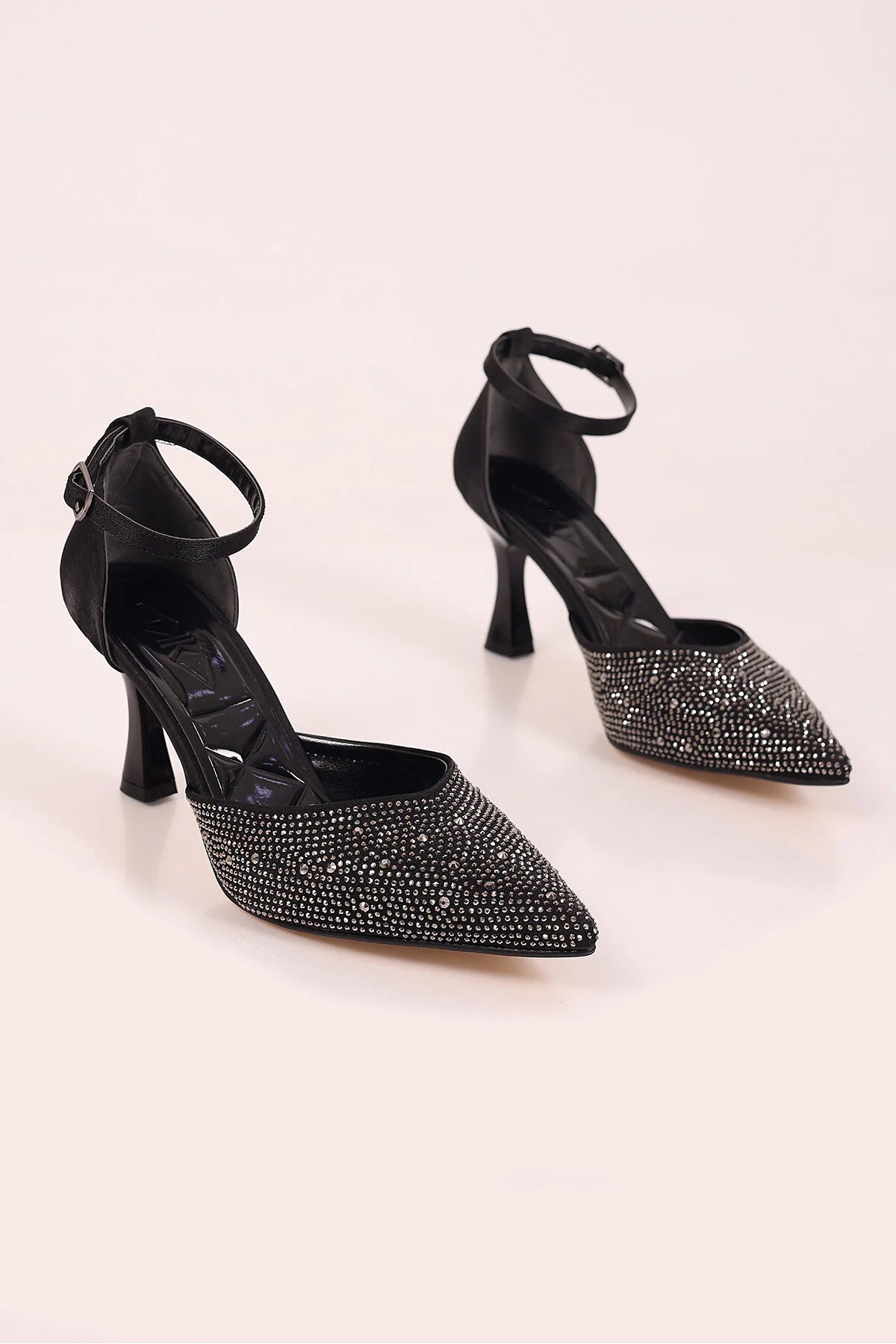 Kadın Stiletto Bilekten Bağlama Taşlı Abiye Topuklu Ayakkabı Siyah